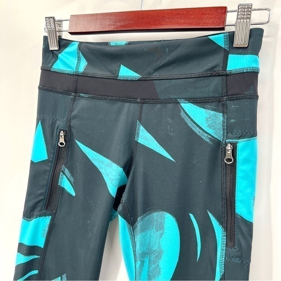LULULEMON Woman's Two-Tone Blue Geometric Print Low Rise Active Leggings Size 4 - Picture 2 of 13